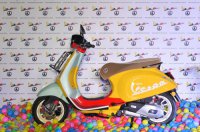 ǳ Vespa Primavera Sean W